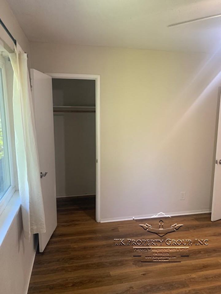 320 Bennett Street - Photo 6 of 21