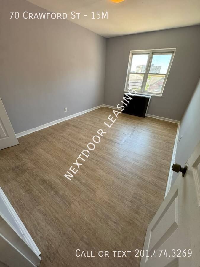 70 Crawford St #15M - Photo 3 of 5