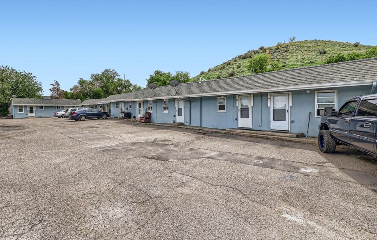 400 Santa Fe Dr - Photo 4 of 4