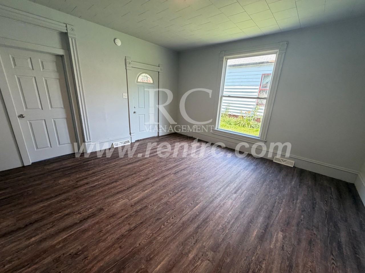 21 S Beard St #S - Photo 7 of 11