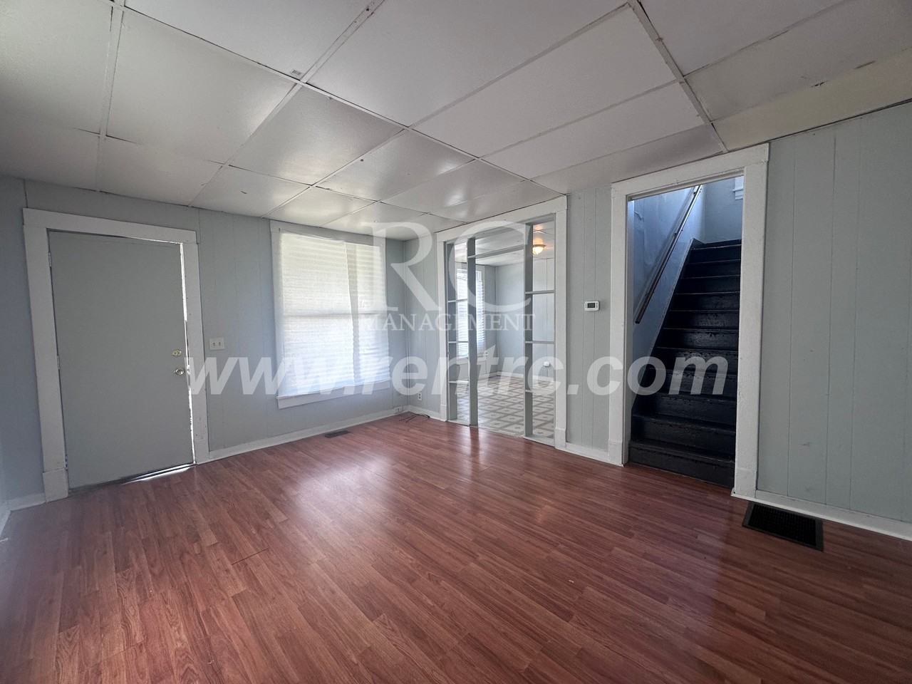1135 N Jackson St - Photo 7 of 11