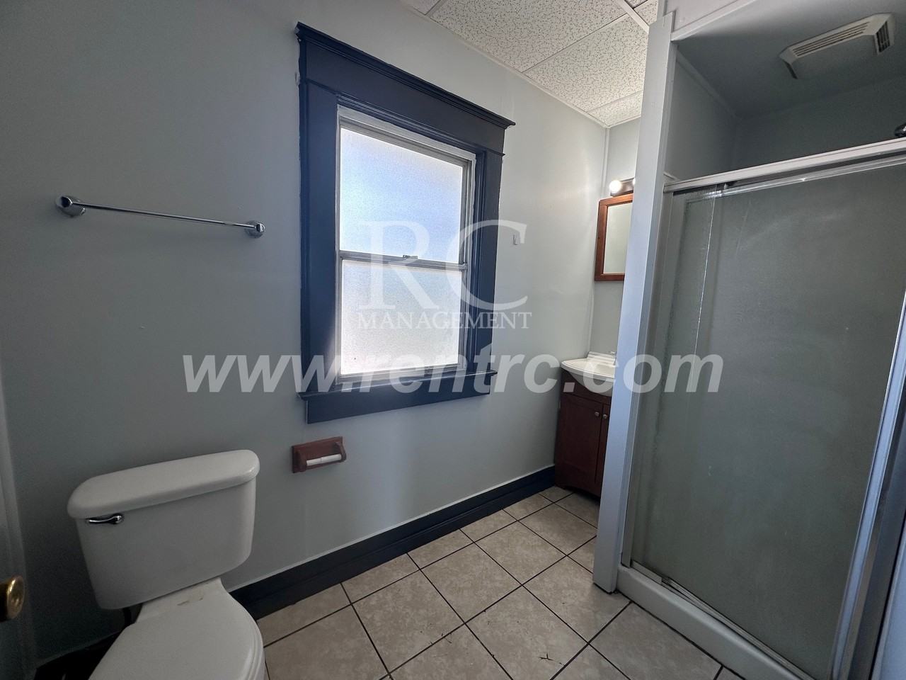 2403 E Main St Apt 2 #E - Photo 3 of 13