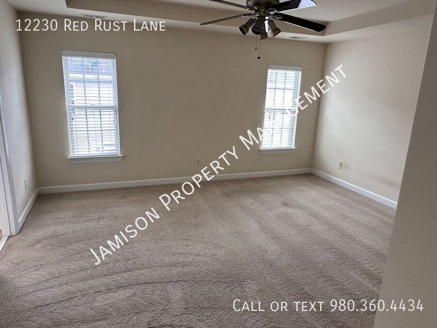 12230 Red Rust Ln - Photo 7 of 13