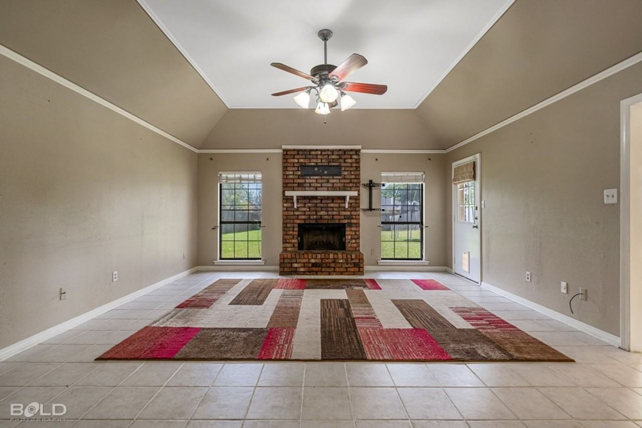 501 Southwood Dr - Photo 5 of 14