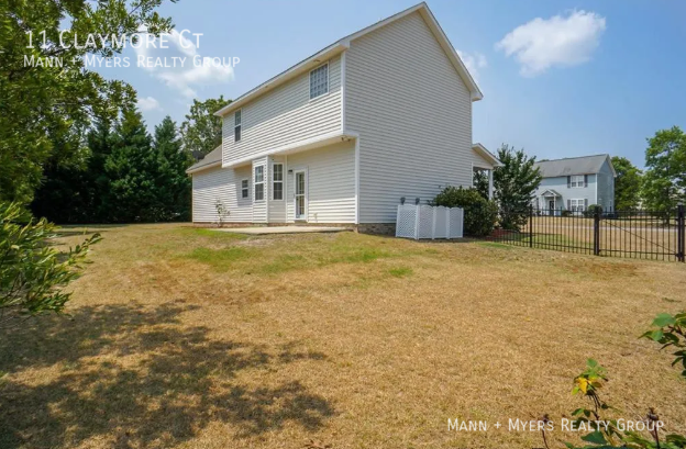 11 Claymore Ct - Photo 4 of 27