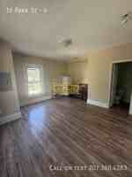 featured image of 16 Park St #4