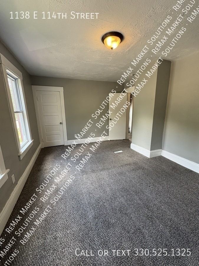 1138 E 114th St - Photo 7 of 14