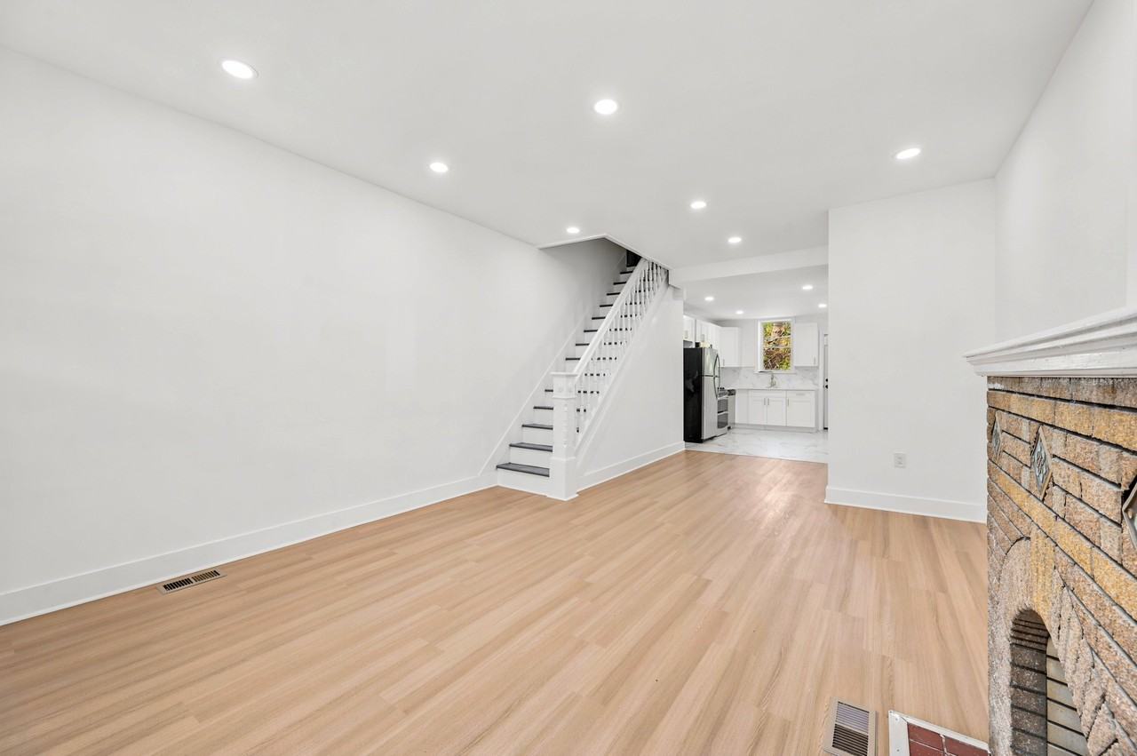 936 N Fallon St - Photo 3 of 10