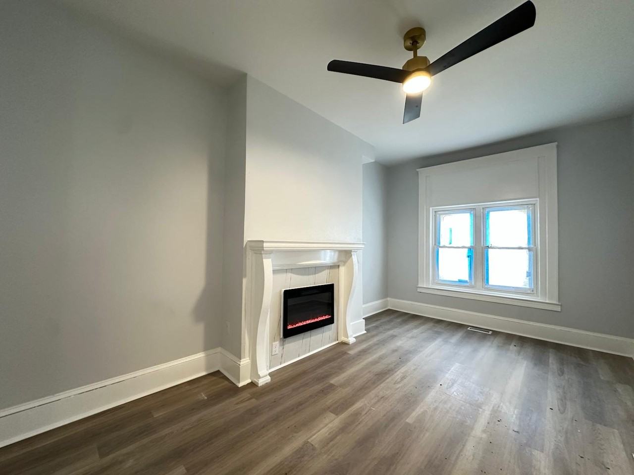 216 N 53rd St - Photo 3 of 18