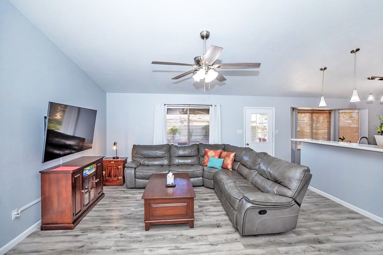 6146 E 41st Pl - Photo 4 of 30