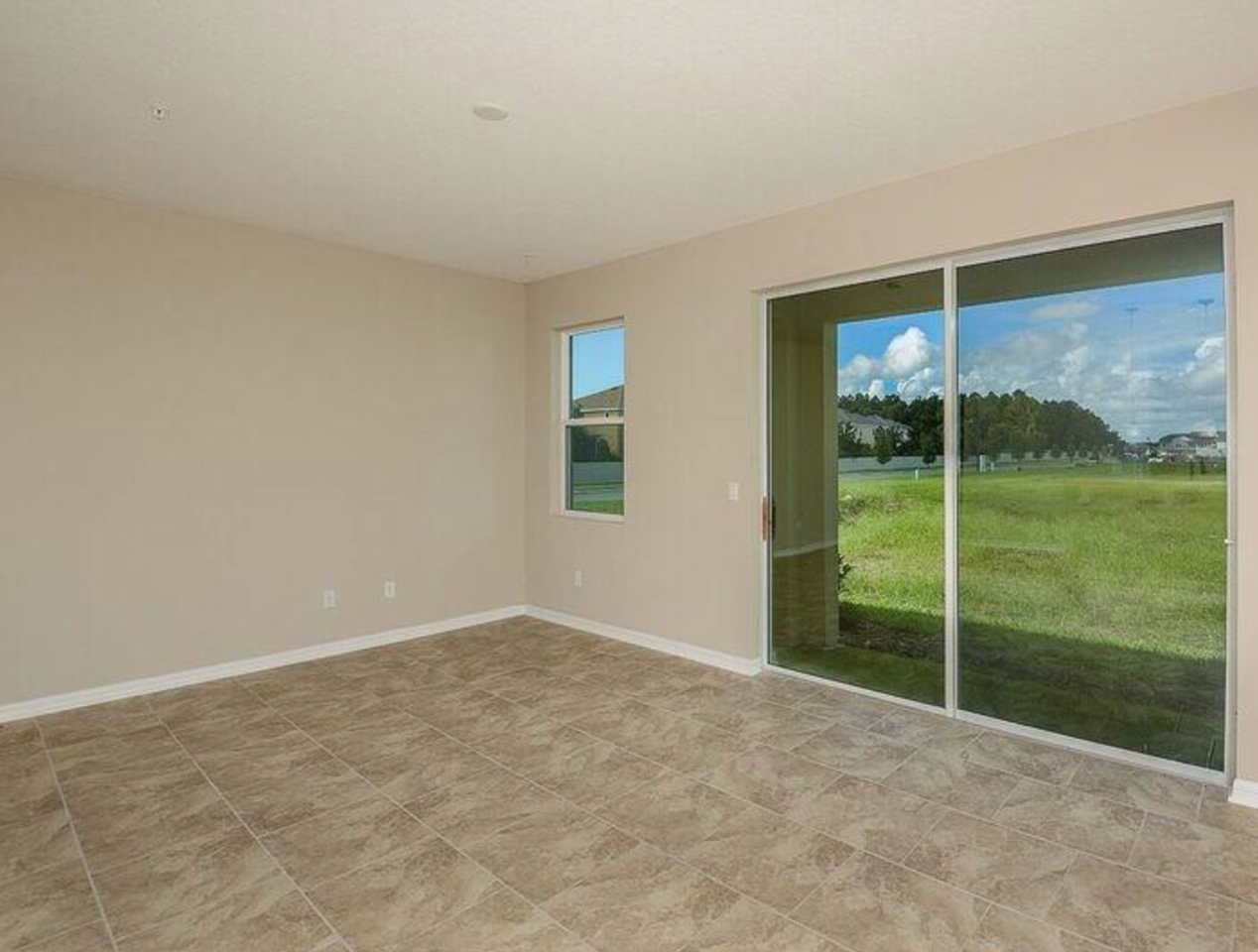 15613 Orange Harvest Loop - Photo 4 of 13