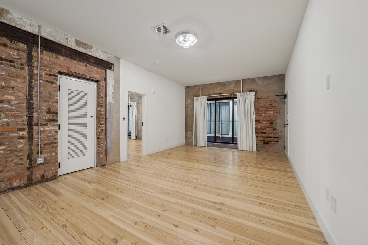2309 1st Ave N #507 - Photo 3 of 50
