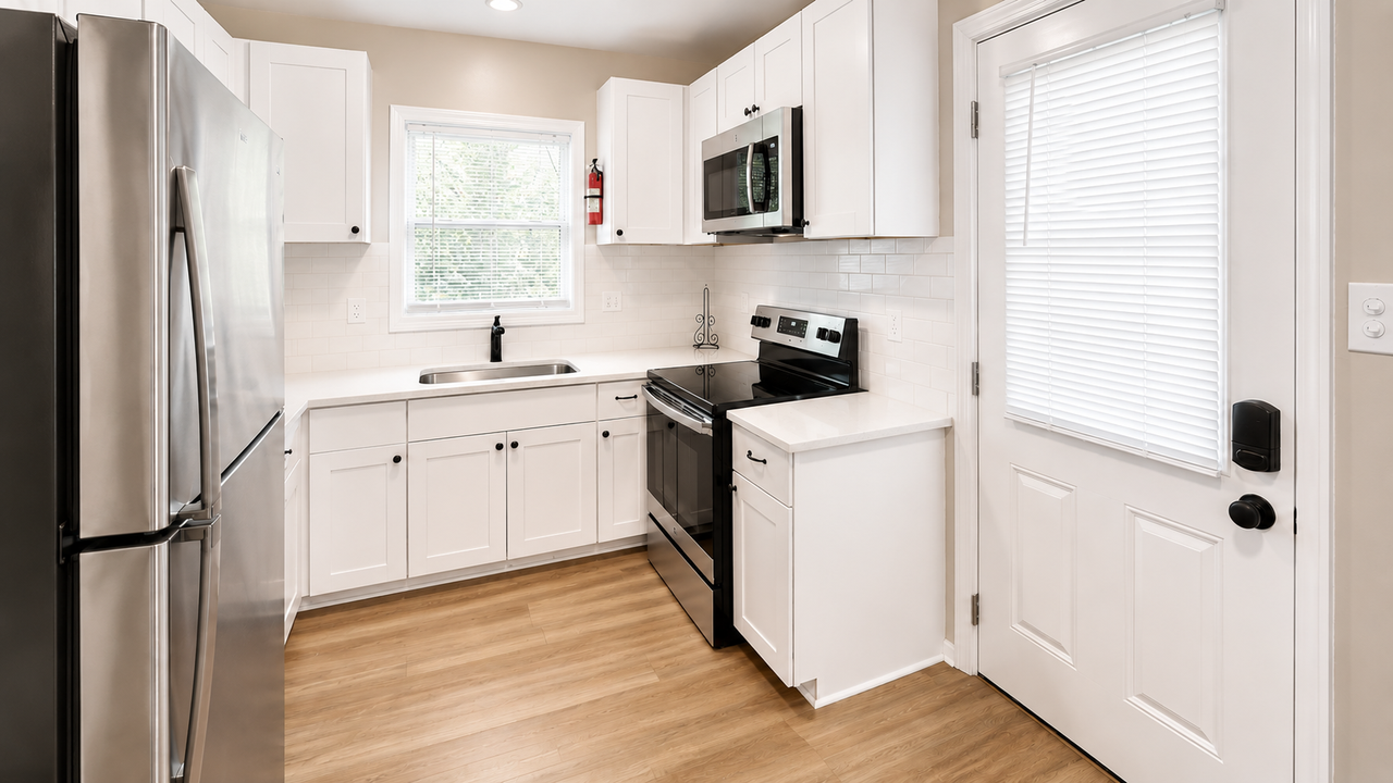 1437 Lorenzo Dr Sw - Photo 6 of 7