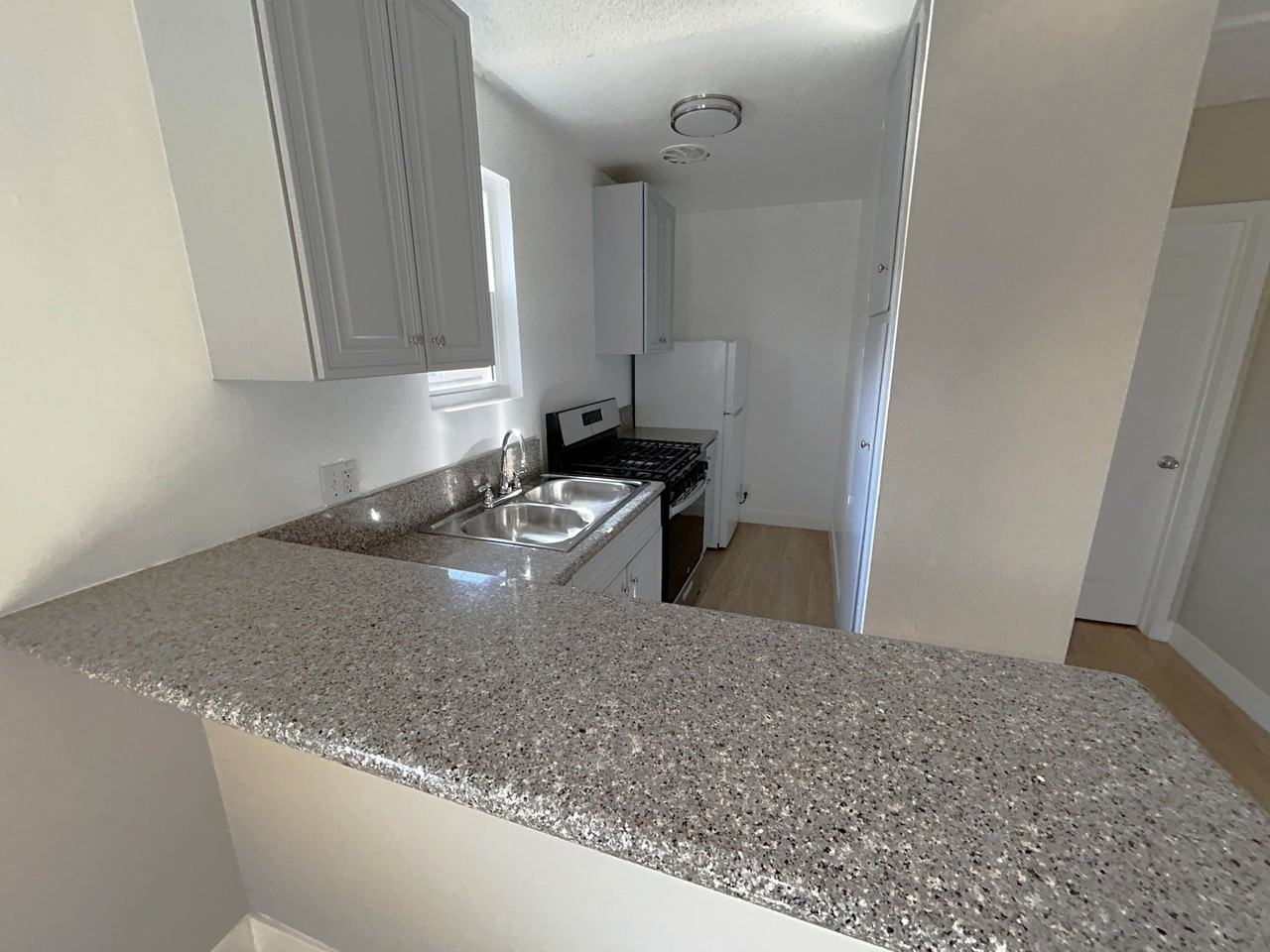 2152 - 14735 Roscoe Blvd. - Photo 7 of 14