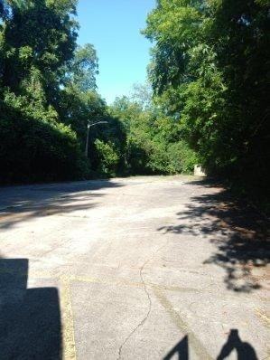 319 South Lee Street - Photo 4 of 15