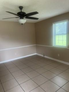 719 Elizabeth Dr New - Photo 2 of 7