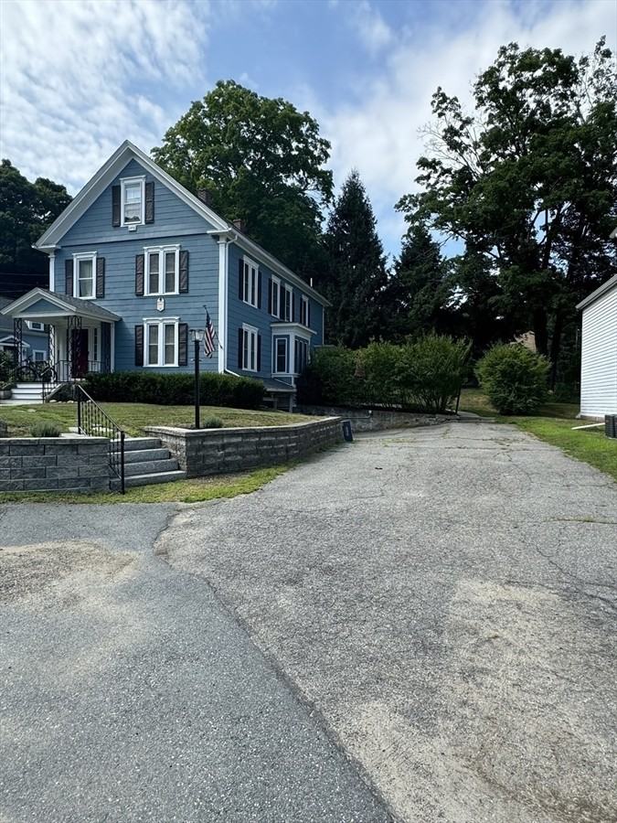 6 Laurel Street - Photo 2 of 11