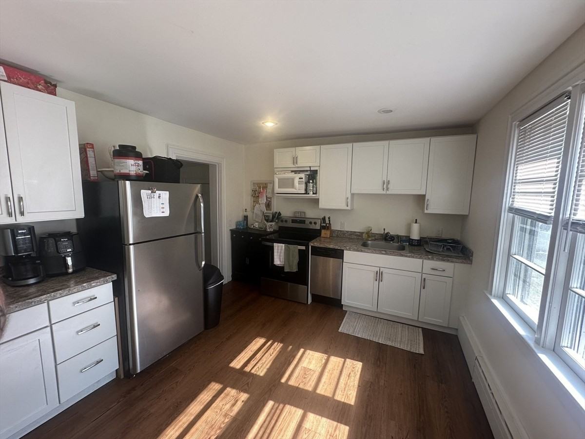 6 Laurel Street - Photo 5 of 11