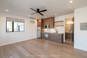 featured image of 3344 Nw Celilo Ln