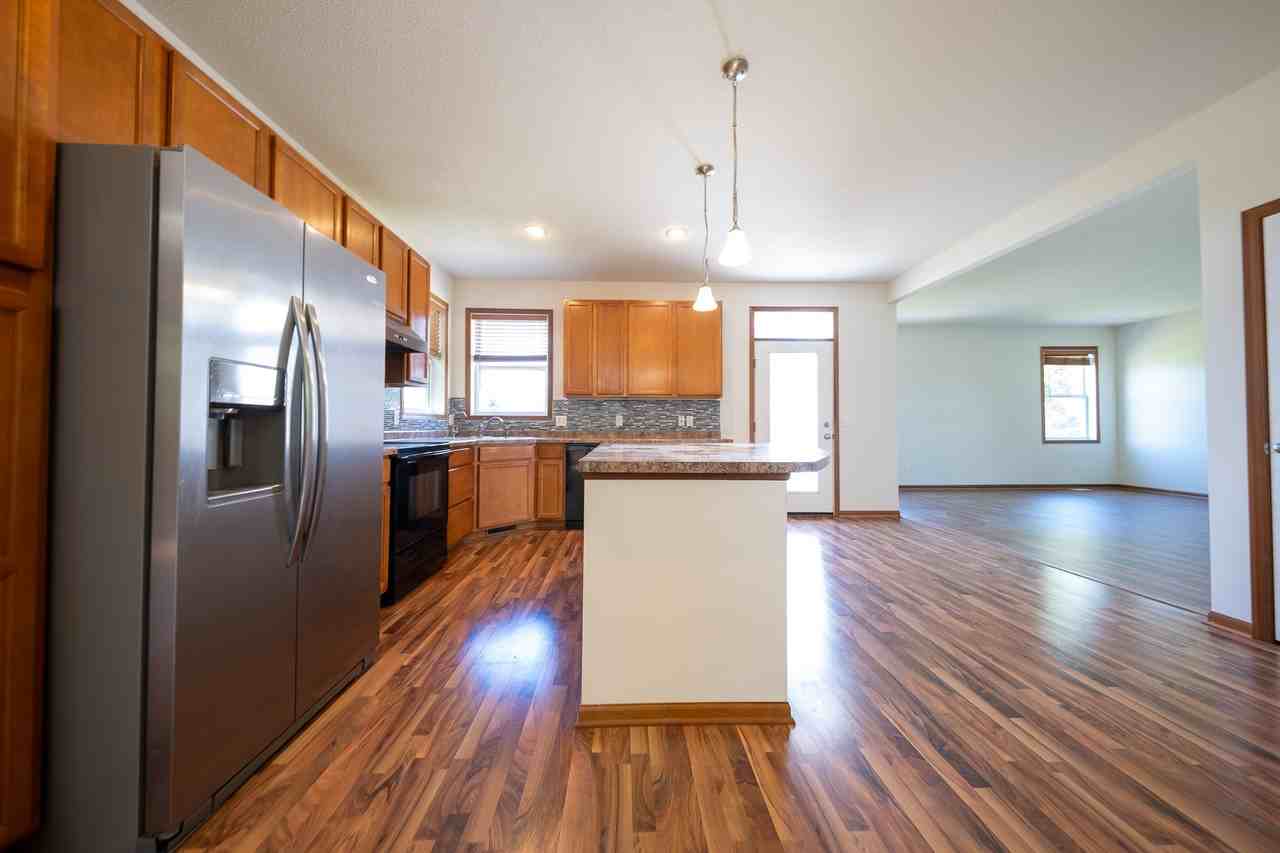 1814 Spring Creek Dr #1 - Photo 4 of 35