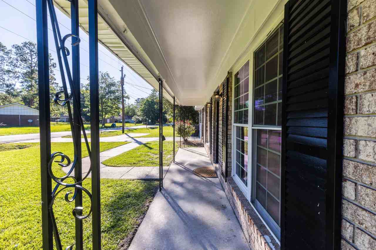 306 Floyd St #NA - Photo 5 of 37