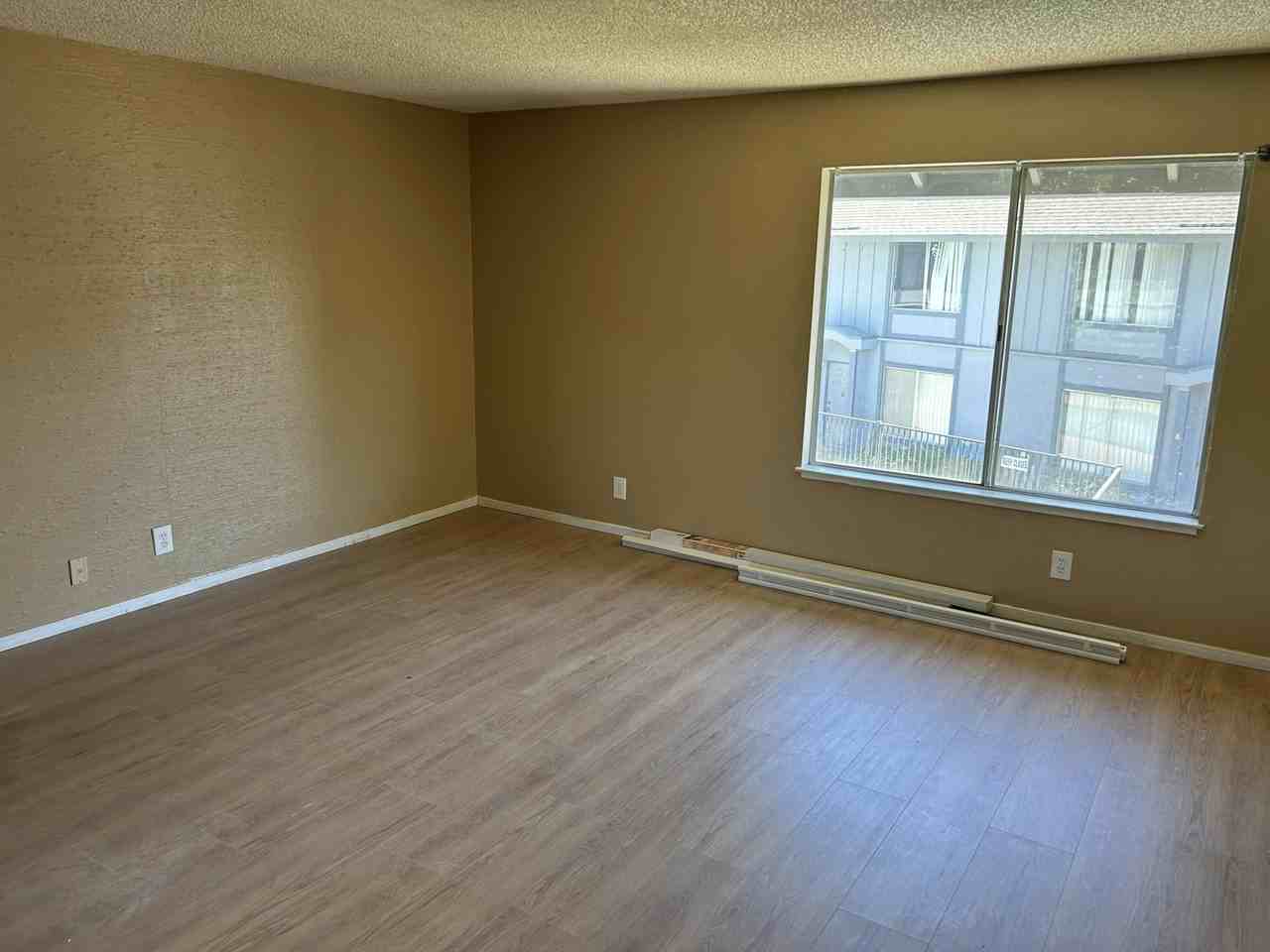 1351 Buckingham Way, Unit 23 - Photo 7 of 8