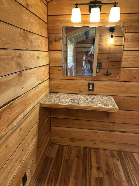 102 S Jefferson St #C - Photo 6 of 13