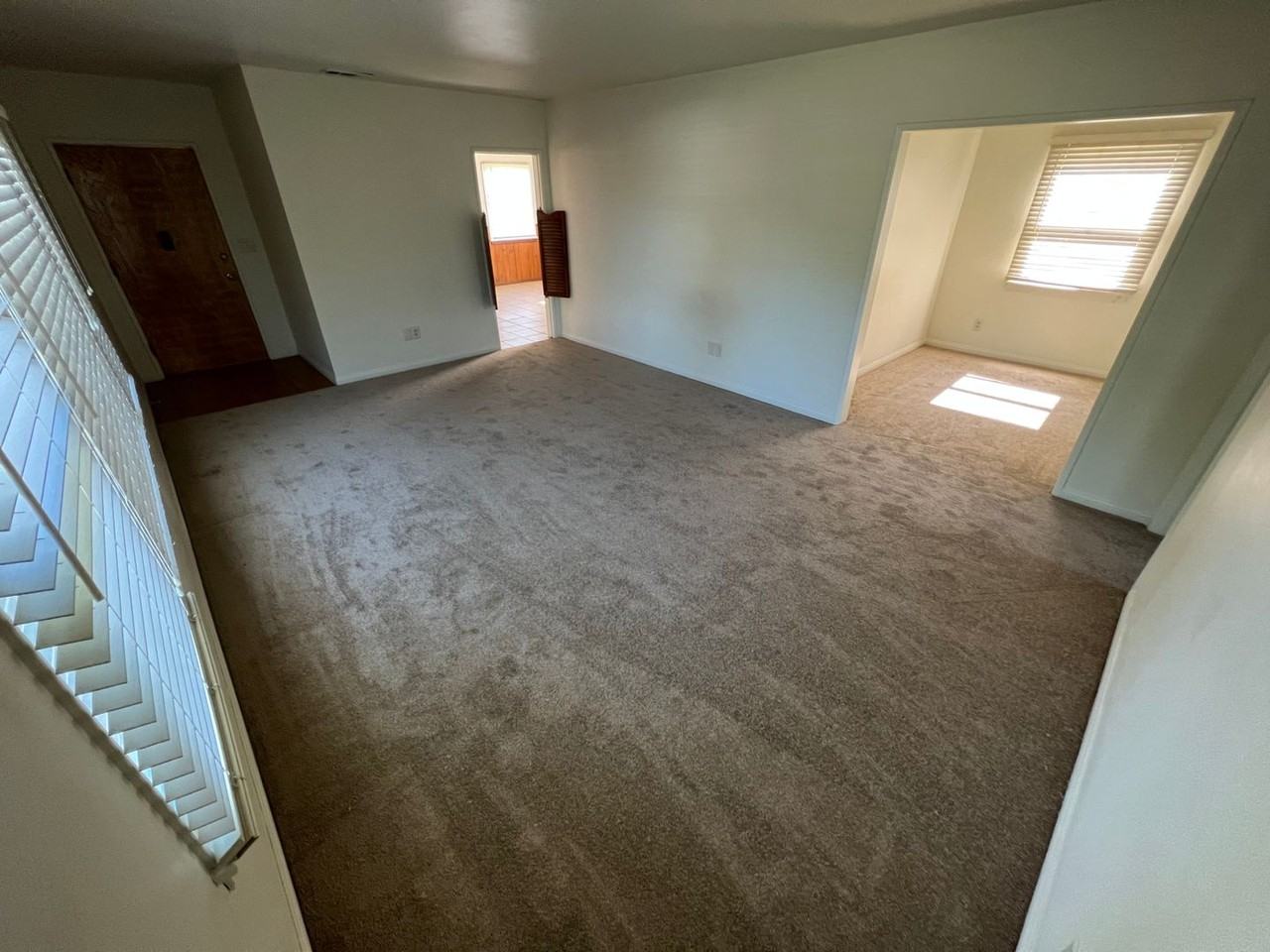 12251 Michigan St - Photo 6 of 20