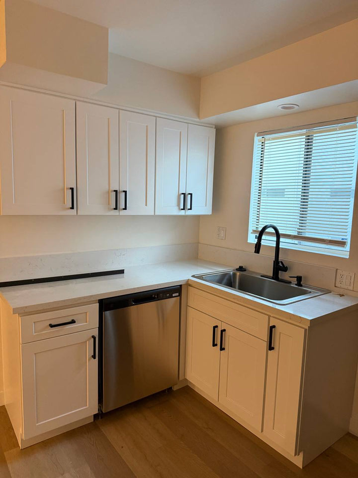 14328 Addison Street, Unit 5 - Photo 2 of 26