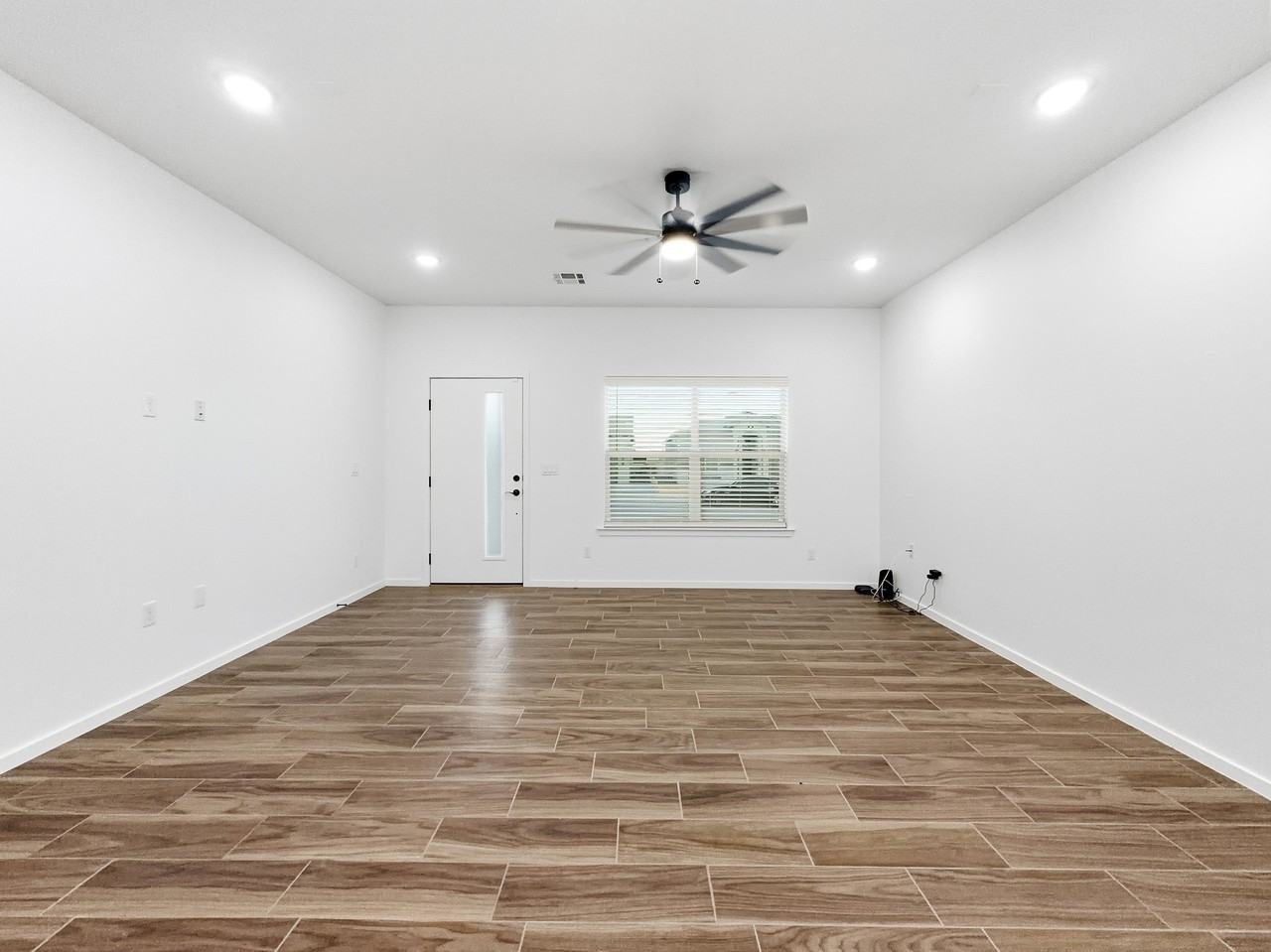 15113 Ambition Ave #1 - Photo 6 of 38