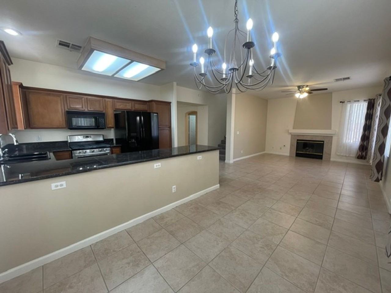 1416 Calle Montery St - Photo 7 of 24