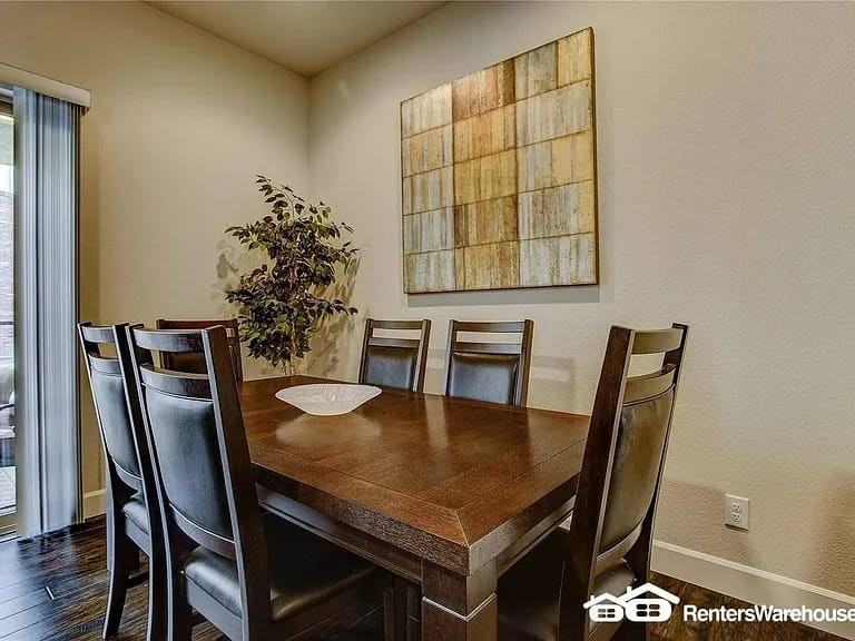 301 Inverness Way South - Photo 6 of 46