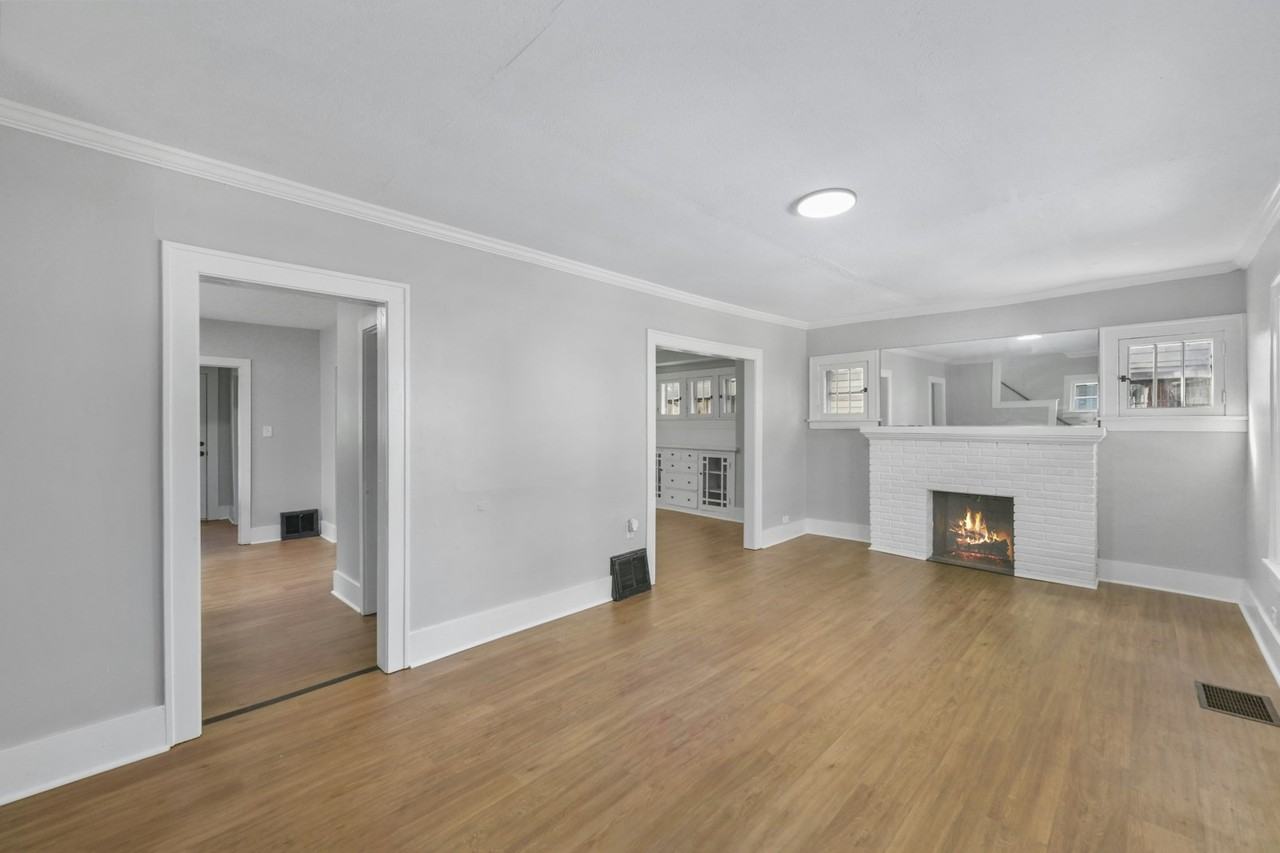 1329 Shenandoah Road - Photo 3 of 20