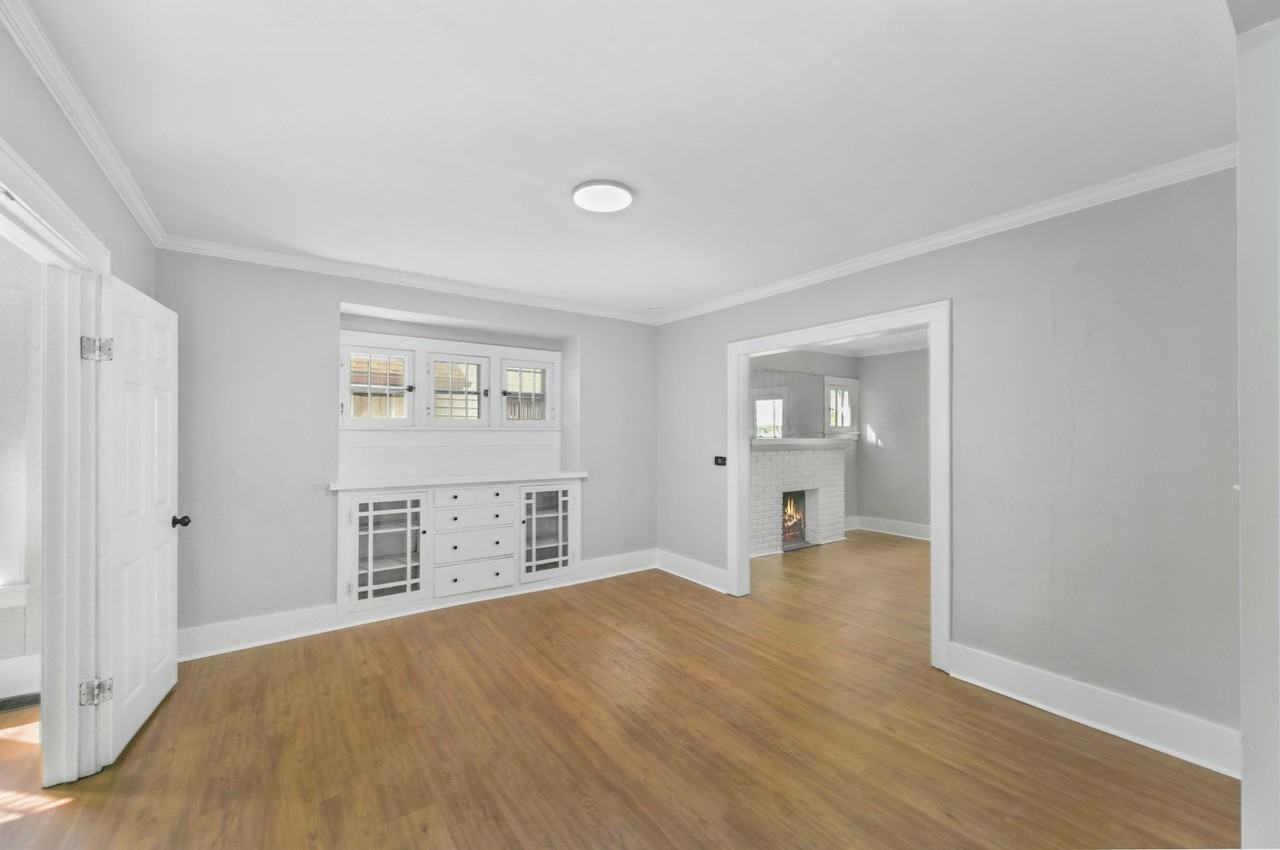 1329 Shenandoah Road - Photo 5 of 20
