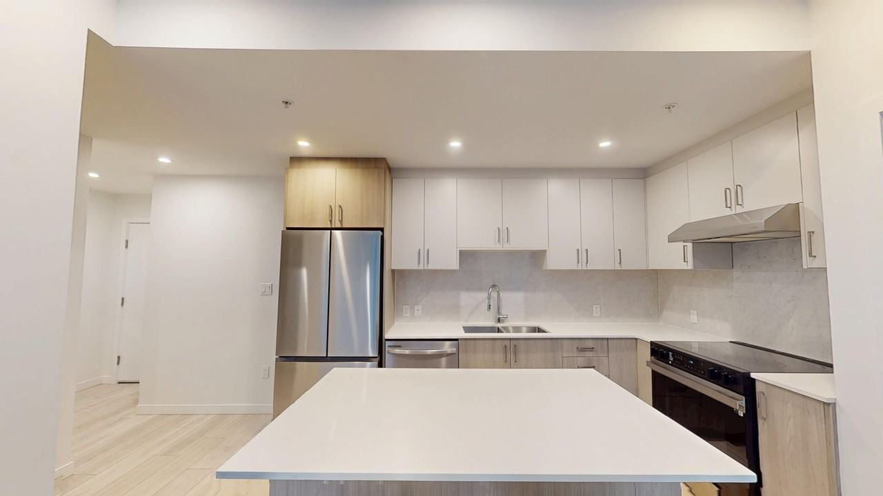 13838 108 Avenue - Photo 2