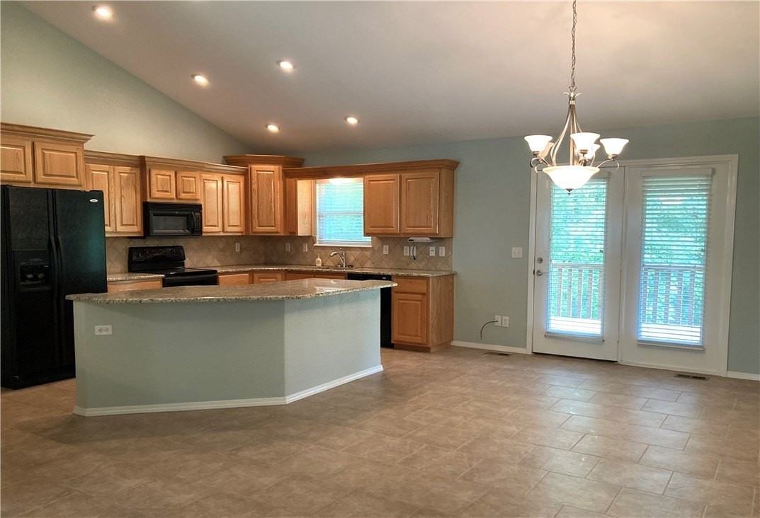 2 Bacton Ln - Photo 6 of 28