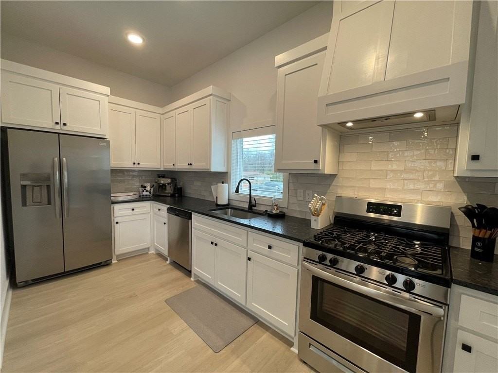 1406 S Duncan Ave - Photo 5 of 20