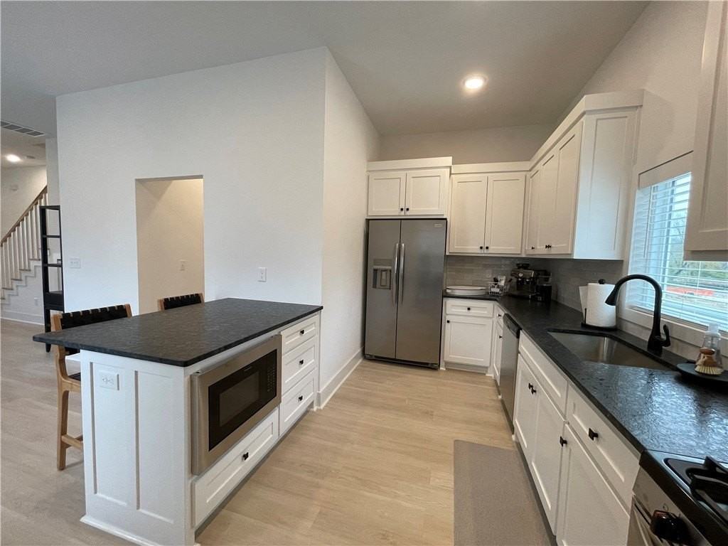 1406 S Duncan Ave - Photo 6 of 20
