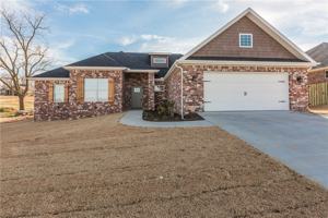 featured image of 1511 Abbey Ln