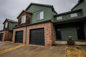 featured image of 786 W Breeze Cv