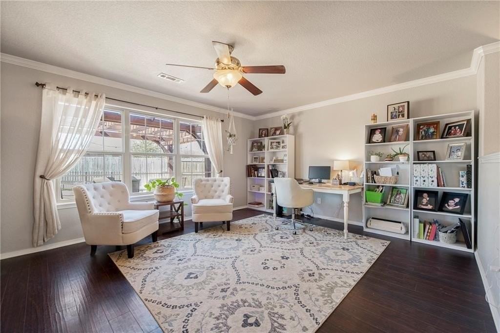 5005 W Bay Ct - Photo 2 of 27