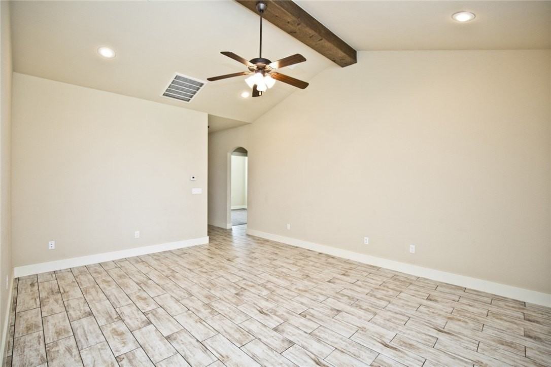 108 Alder St - Photo 5 of 18