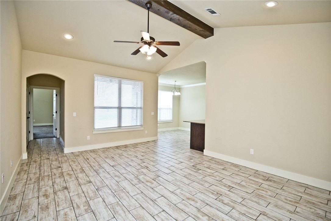 108 Alder St - Photo 6 of 18