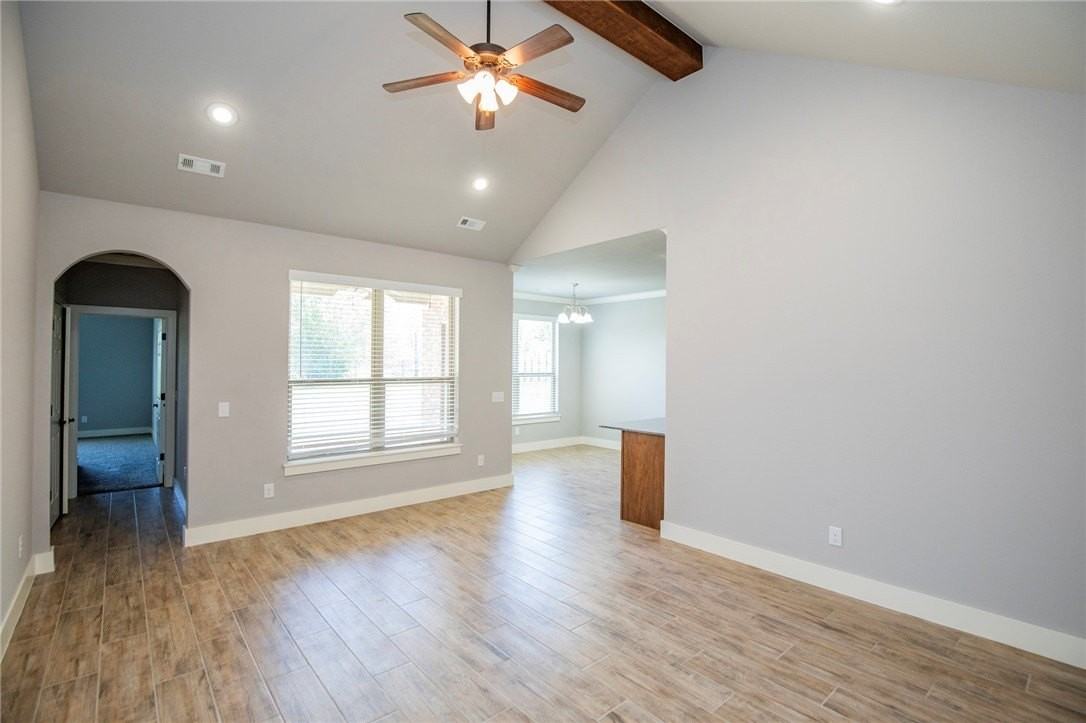 214 Alder St - Photo 6 of 20