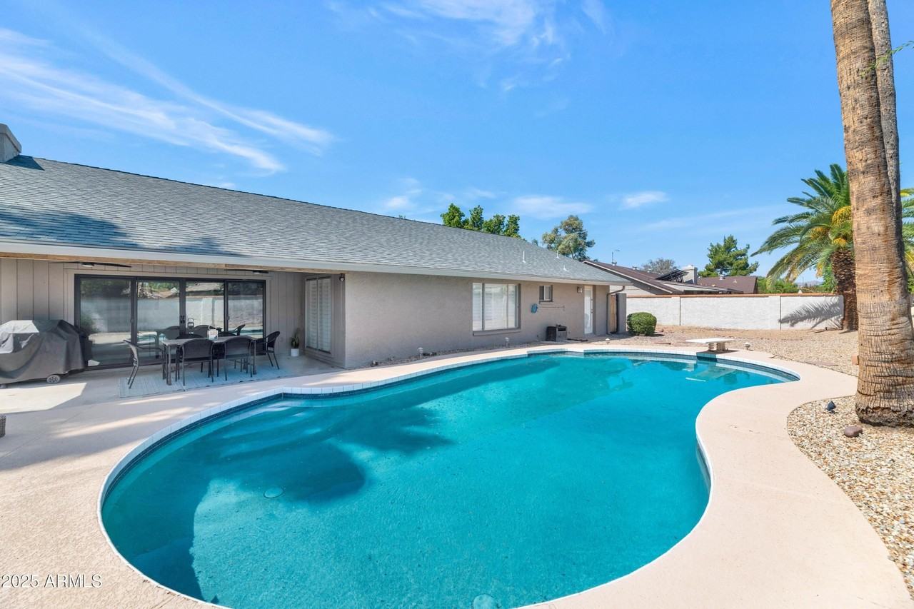 8108 E Morgan Trl - Photo 2 of 36