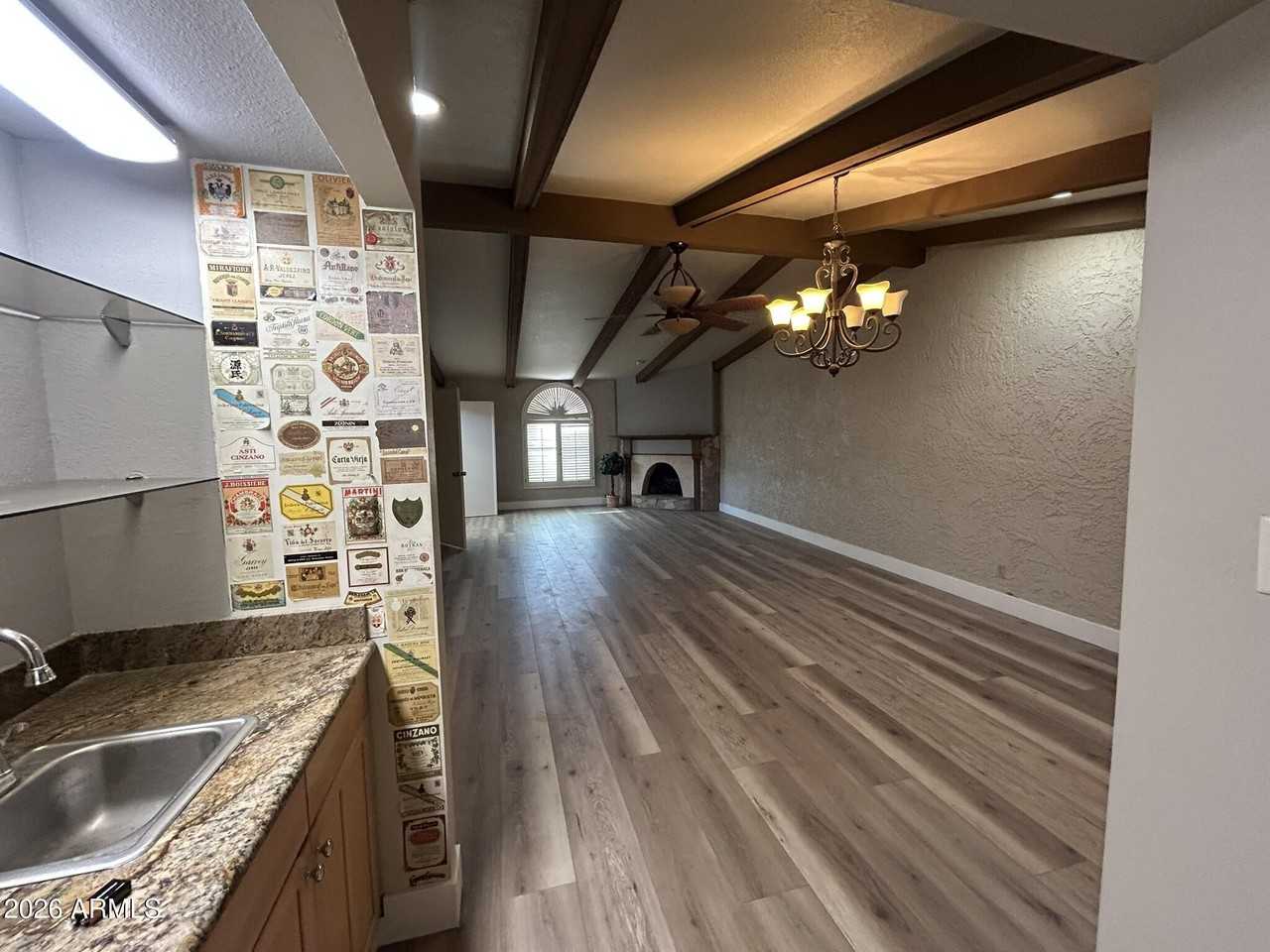 5100 N Miller Rd #11 - Photo 7 of 44