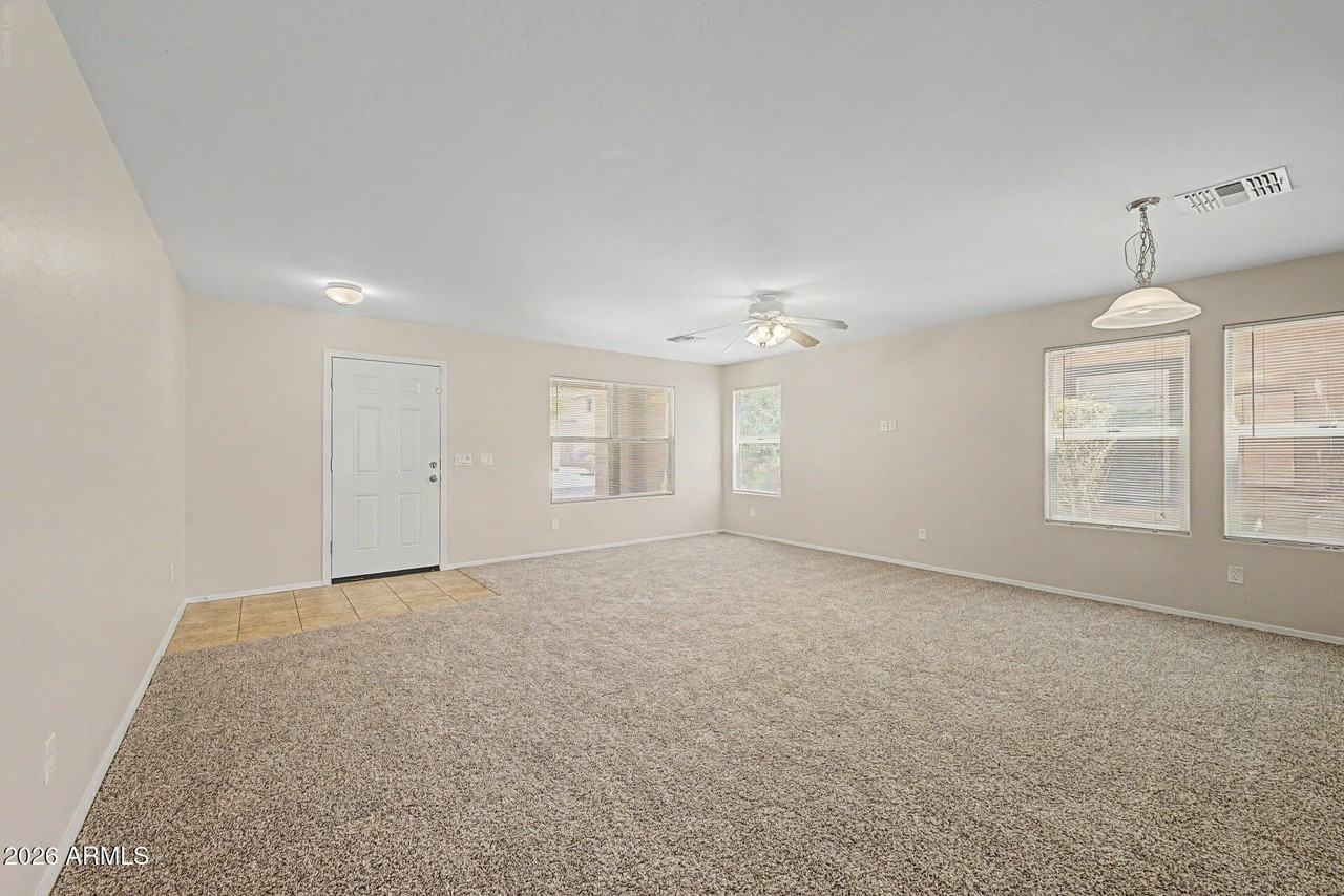 17118 N 184th Ln - Photo 5 of 35