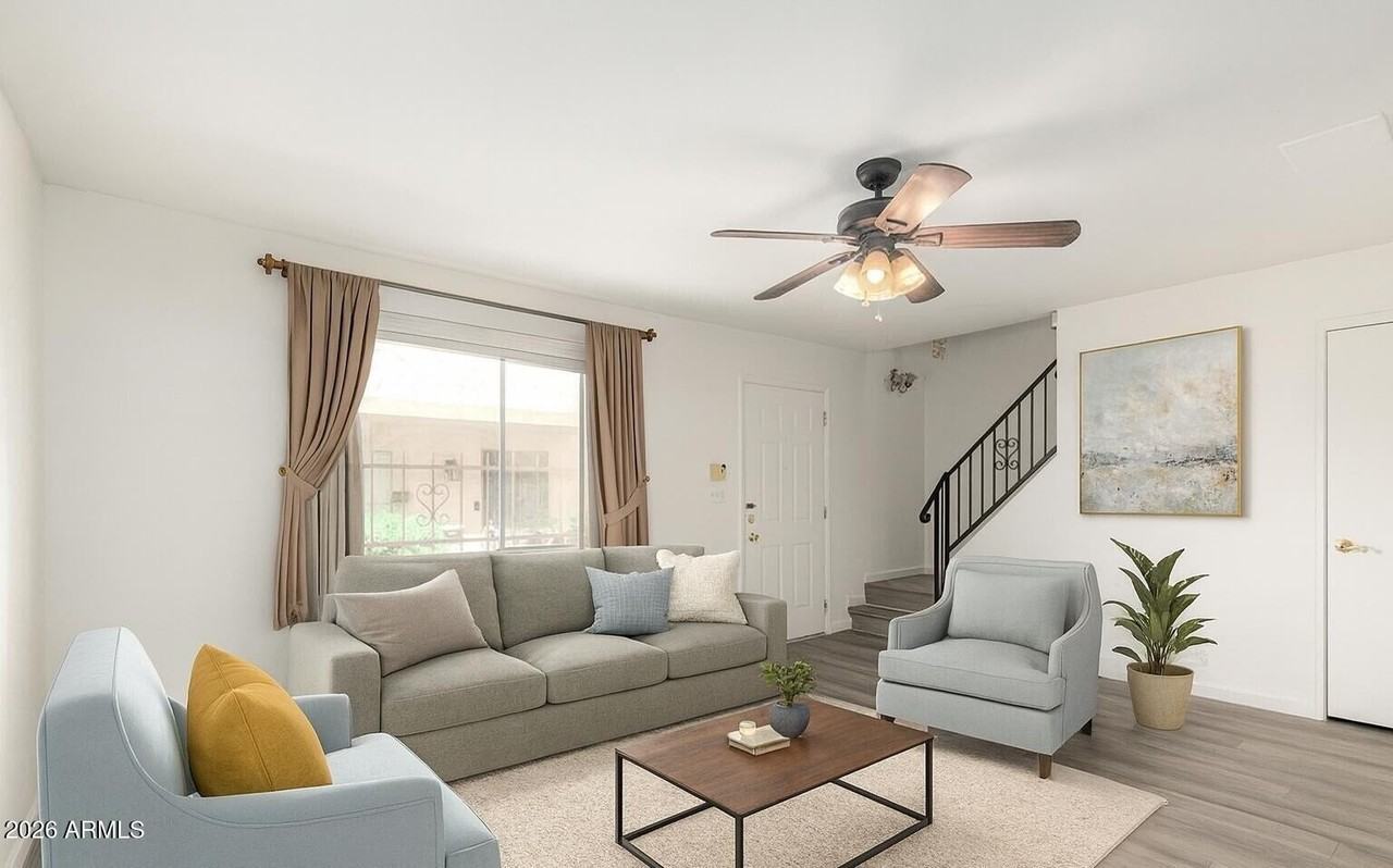 1227 E Townley Ave - Photo 4 of 13