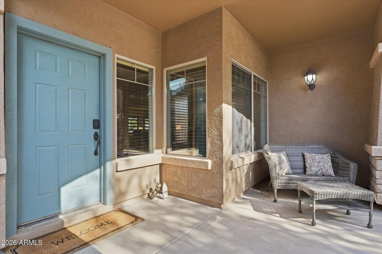 43967 W Scenic Dr - Photo 3 of 48