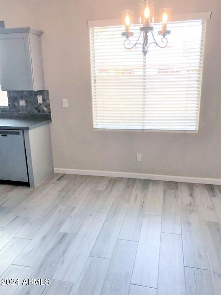3618 W Marconi Ave - Photo 6 of 20